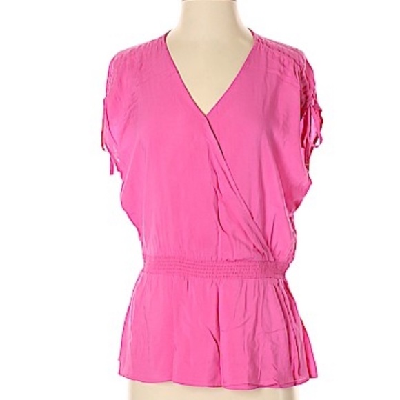🌷Banana Republic Hot Pink Tie Shoulder Wrap Top - Picture 2 of 10